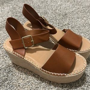 SODA Platform Wedges